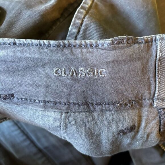 American Eagle Next Level Flex Classic Lived In Chino Shorts Blue Size 26 - Picture 6 of 7